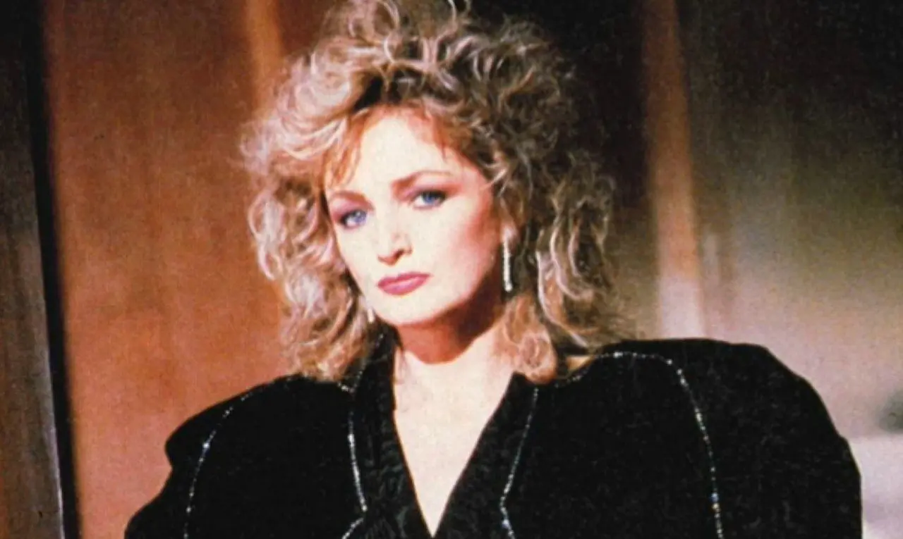 Bonnie Tyler Dies at 75: Remembering the Legendary Voice Behind Total Eclipse of the Heart