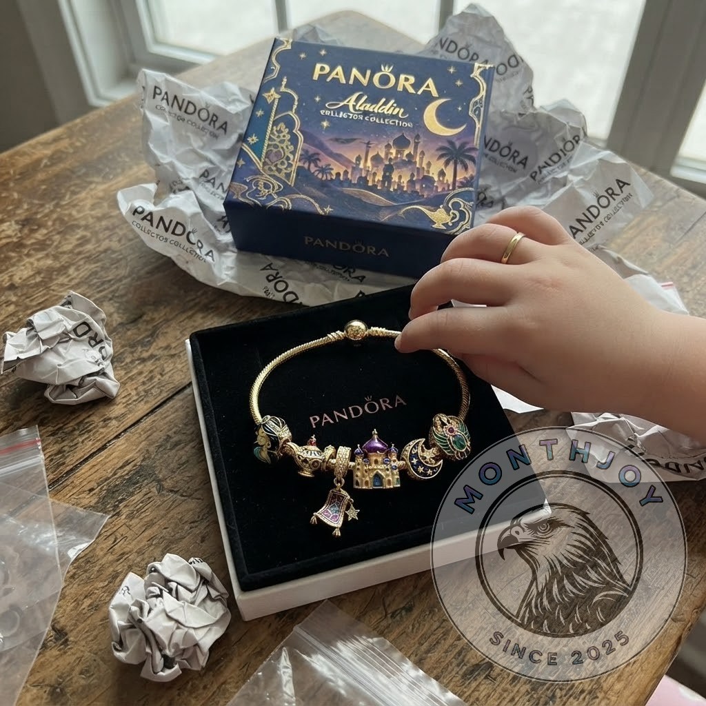 Disney Aladdin Collector Collection Charm Bracelet - photo 3