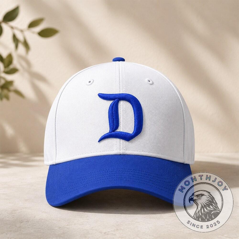 Starfighter Ryan Gosling Kade Auberon D Logo Cap - celebrity wearing the hat looking right